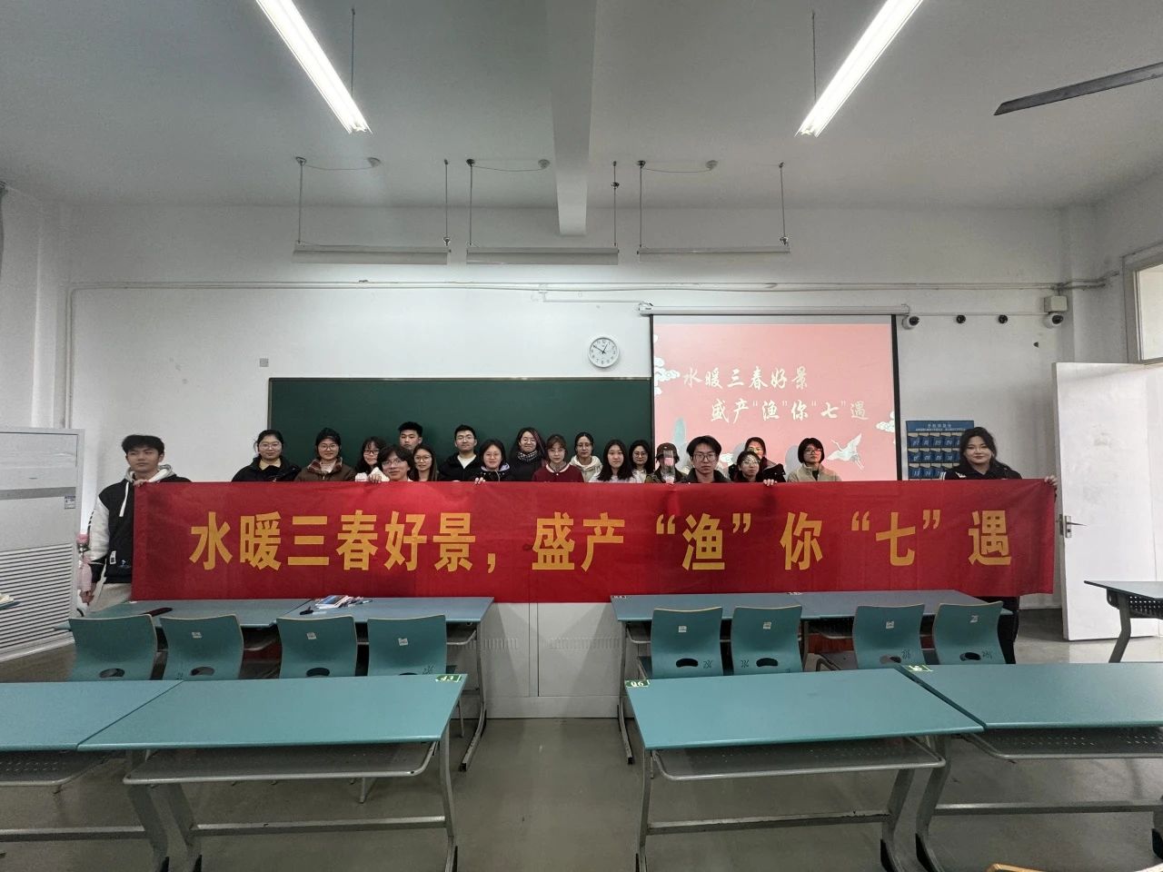 eb2a1e8c334adebef05b333338e37c54.jpg